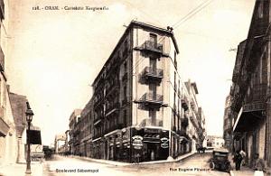 Oran - Carrefour Karguentah - Bd Sebastopol-Rue Eugene Finance